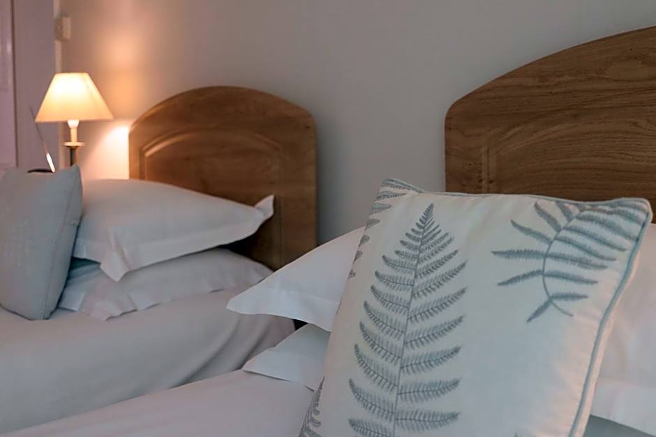 The Horseshoe Country Inn