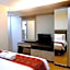 Grant Hotel Subang
