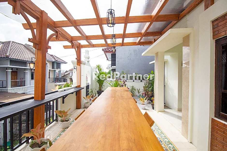 Balmoral House Redpartner Near Ambarukmo Plaza Mall Yogyakarta – Yogyakarta, MN