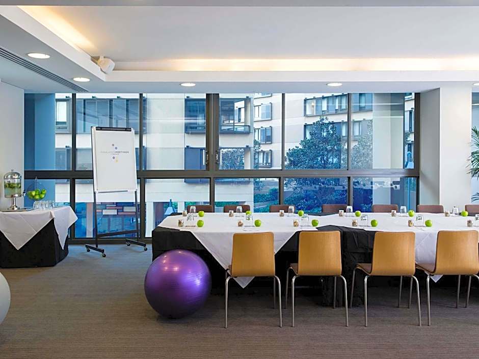 Novotel Newcastle Beach