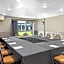 DoubleTree by Hilton Roseville Minneapolis