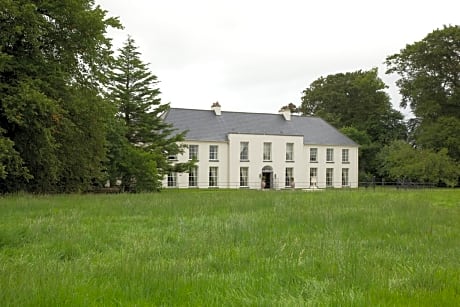 Grange Manor
