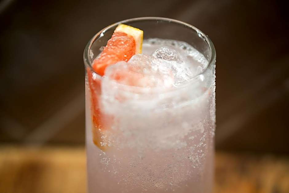 Costa De Luxe Suites