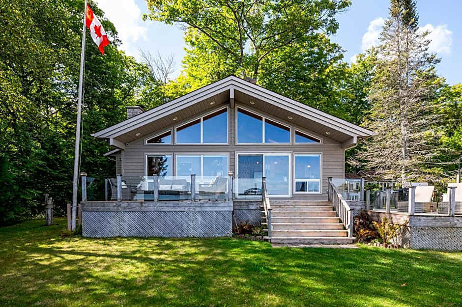 Grotto Escape Unwind at Cameron Lakehouse