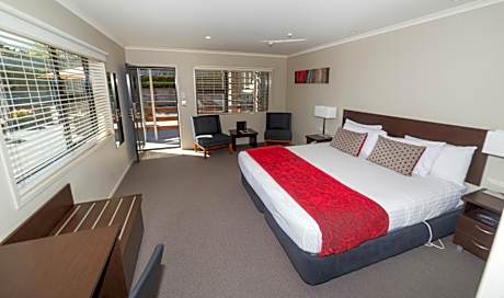 Amity Motel