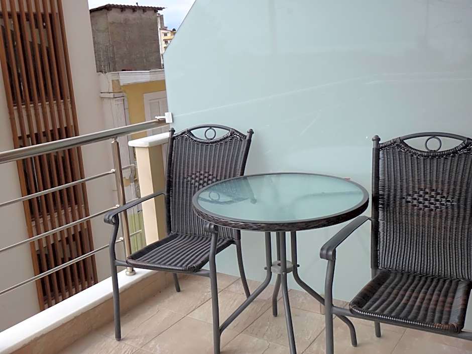 9 Queens Spa Hotel