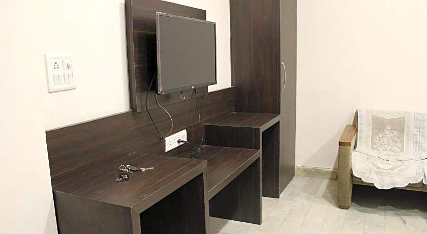 Hotel Maharana Palace