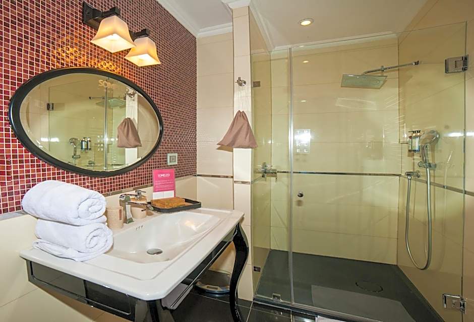 Hotel Sommelier Boutique