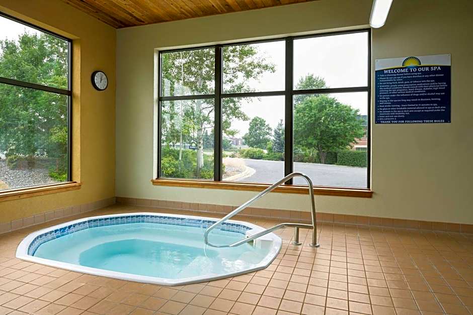 Days Inn & Suites by Wyndham Bozeman
