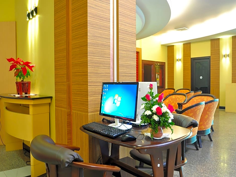 Bp Grand Suite Hotel