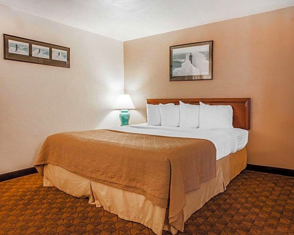 Quality Inn Port Angeles - near Olympic National Park