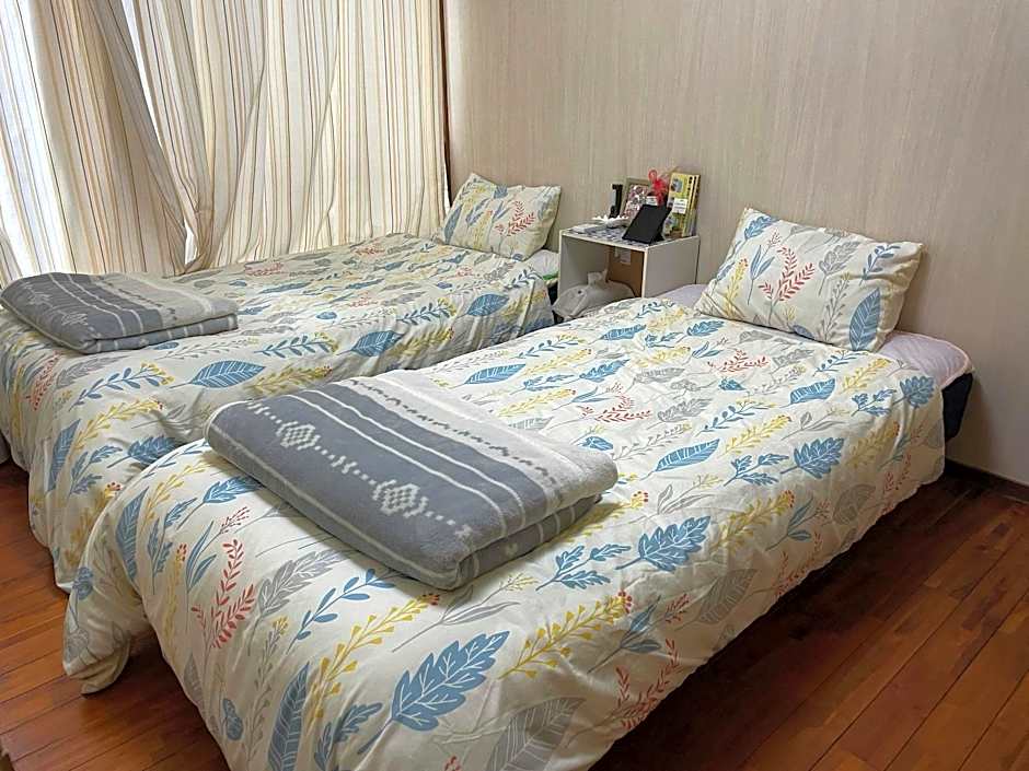 Kami House