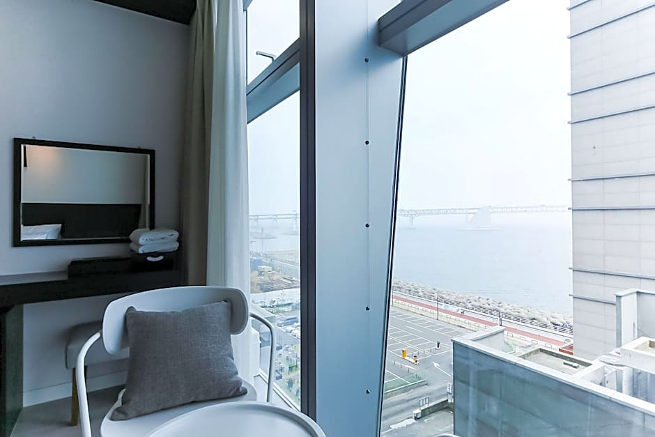 Gwangalli Oceanstay Hotel