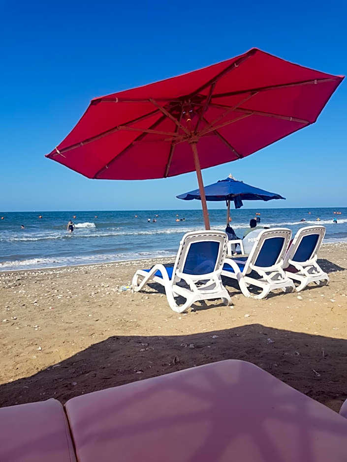 بورتوسعيد Porto said شاليه غرفه وصاله ارضى للاسر فقط