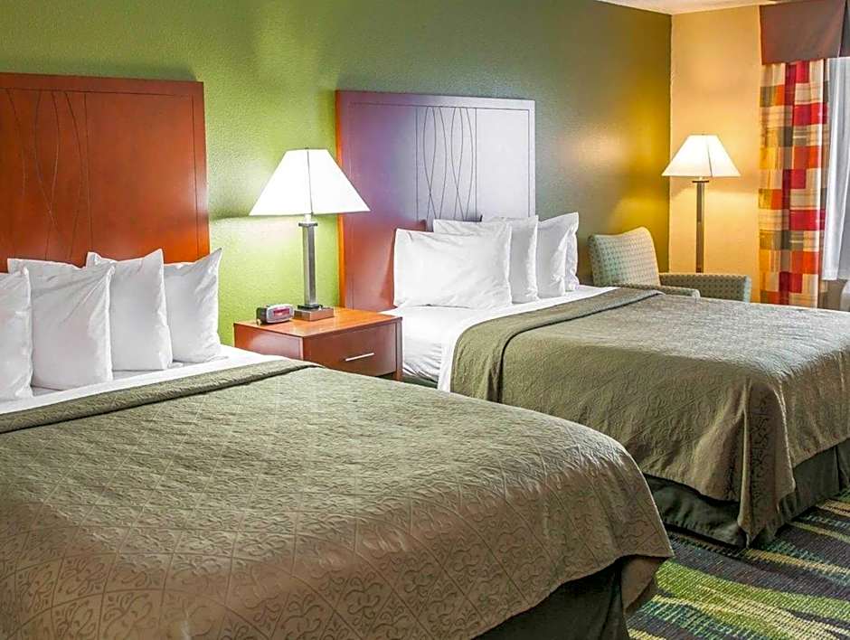 Quality Inn & Suites South Bend Airport