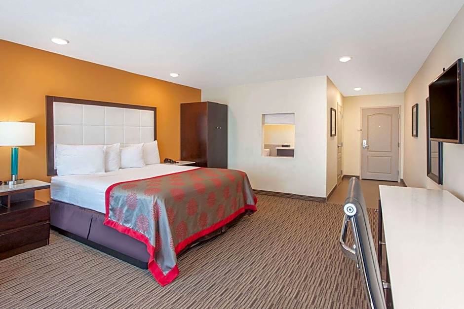 Ramada by Wyndham Culver City