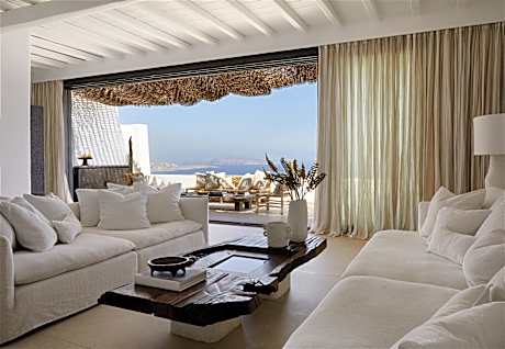 Panoptis-3 bedroom villa with Private pool