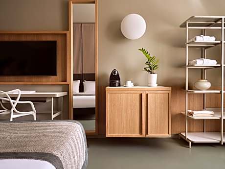 Junior Suite City View