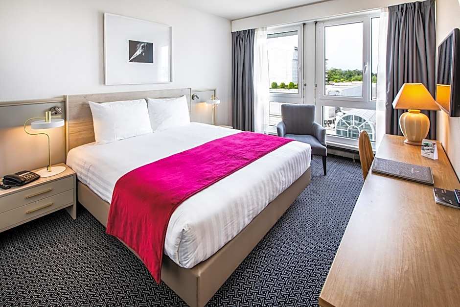 Hotel Drake-Longchamp