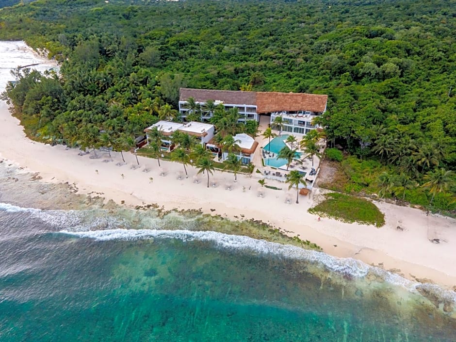 The Beachfront by The Fives Hotels - All Inclusive A la Carte - Adults Only
