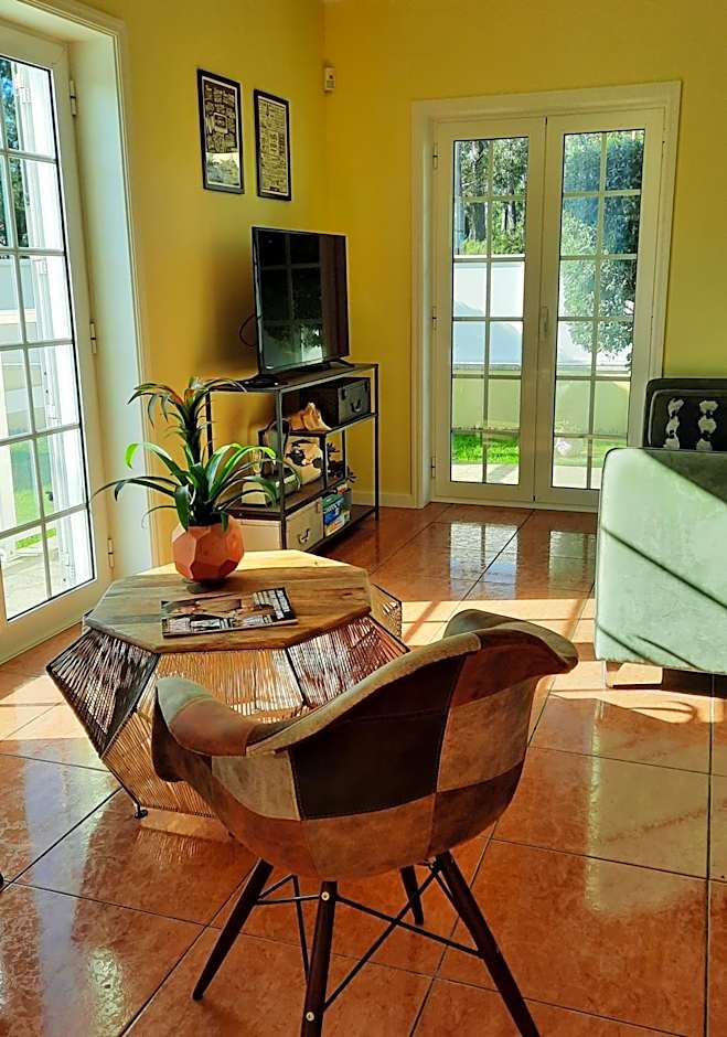 Smiling Places - Guest House in Labruge