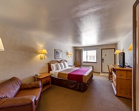 1 King Bed, Nonsmoking, Promotional