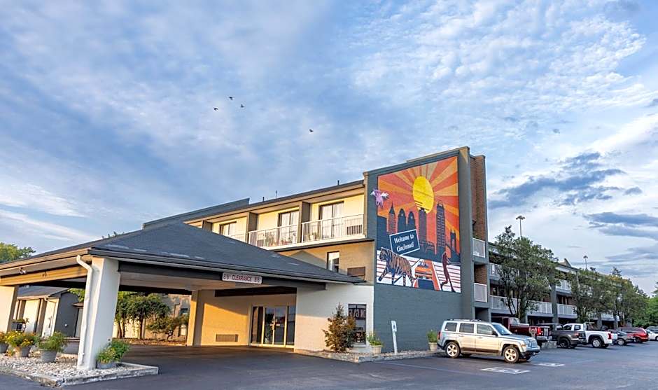 Days Inn by Wyndham Cincinnati East