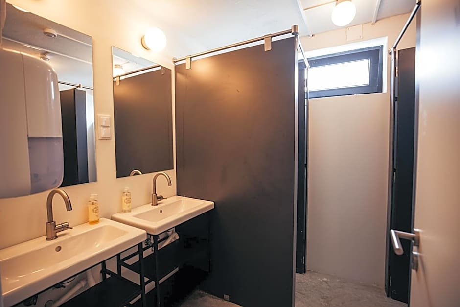 MUTE Hostel Porto Covo