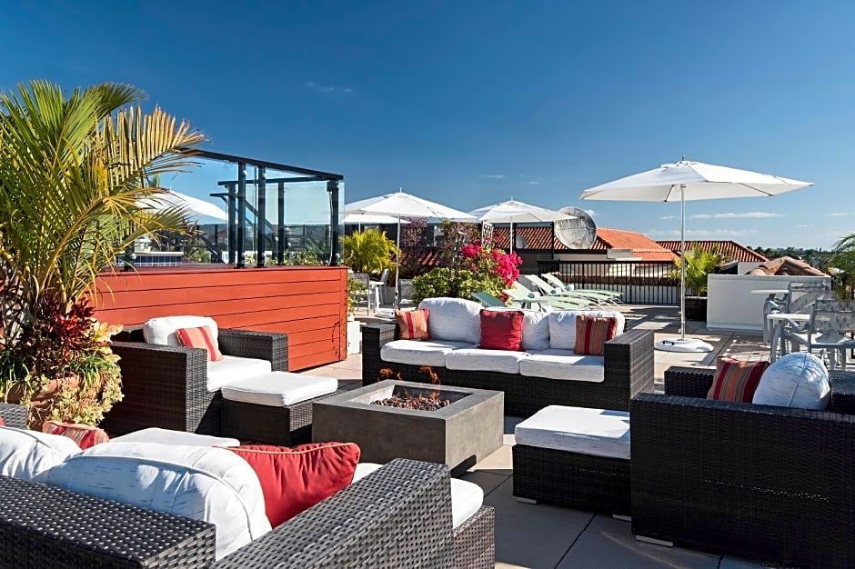 Club Level Suites at Inn on the Fifth