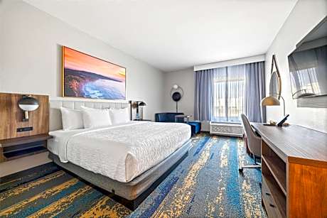 La Quinta Inn & Suites by Wyndham La Habra