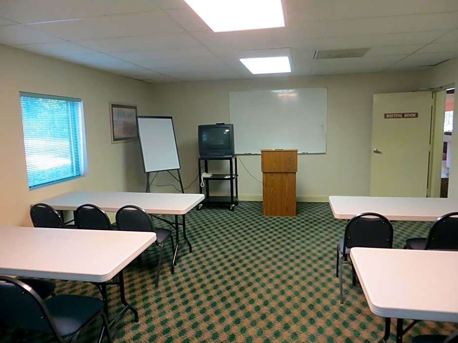 Fairview Inn & Suites Mobile