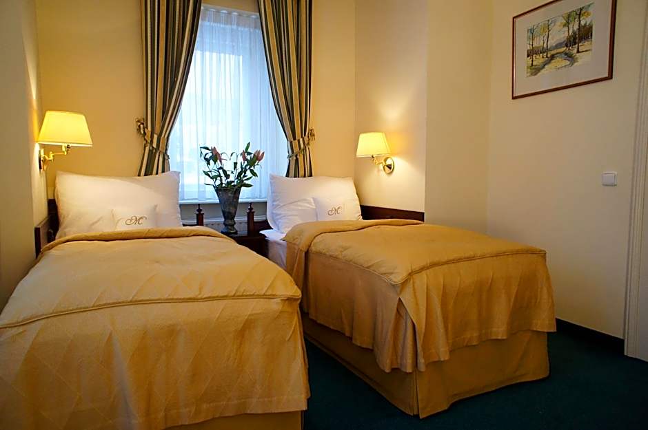 Hotel Mignon