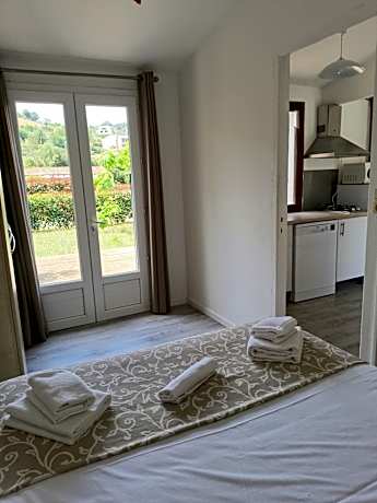 One-Bedroom Bungalow