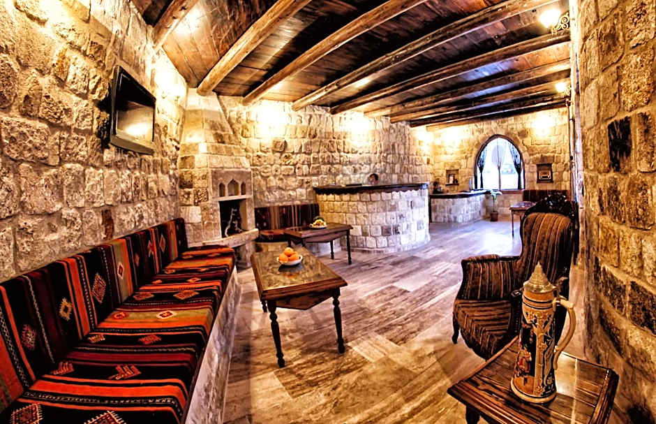 Kemerhan Cave Suites