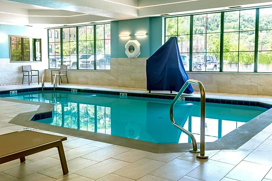 Holiday Inn Express Hotel & Suites Pittsburgh-South Side By IHG