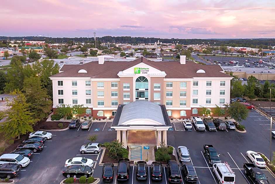 Holiday Inn Express Hotel & Suites Columbia I-26 @ Harbison Blvd By IHG