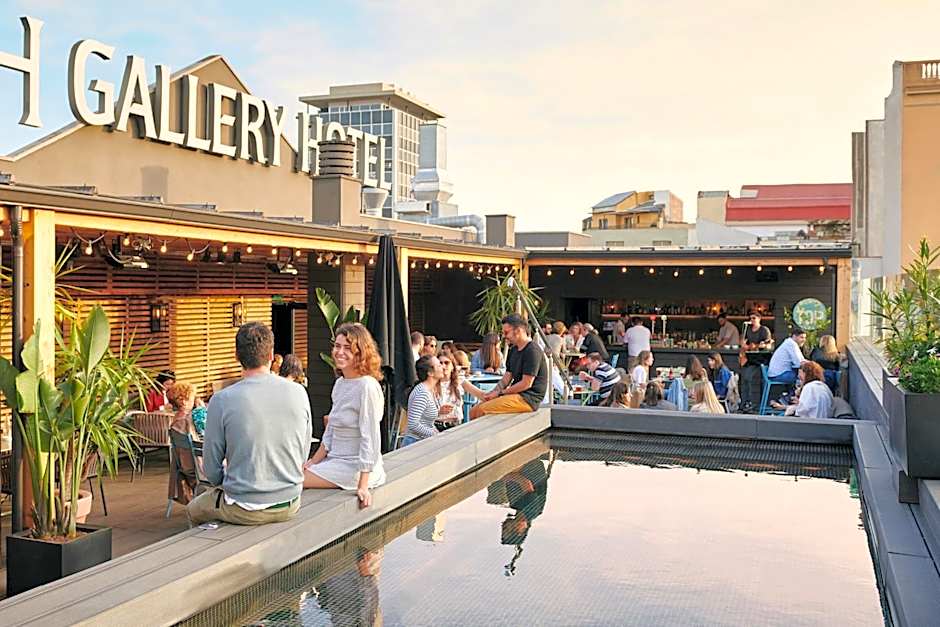 Gallery Hotel