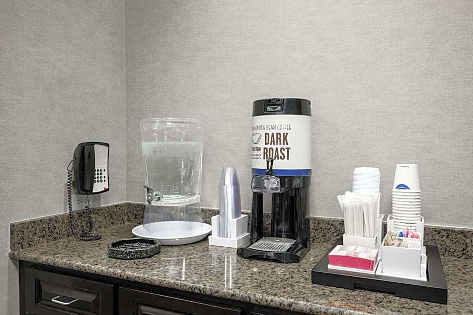 Hampton Inn Evansville/Airport