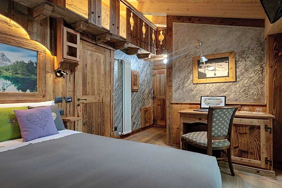 Francois Boutique Rooms - Matterhorn Retreat & SPA in Cervinia