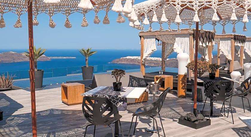 Galaxy Suites & Spa