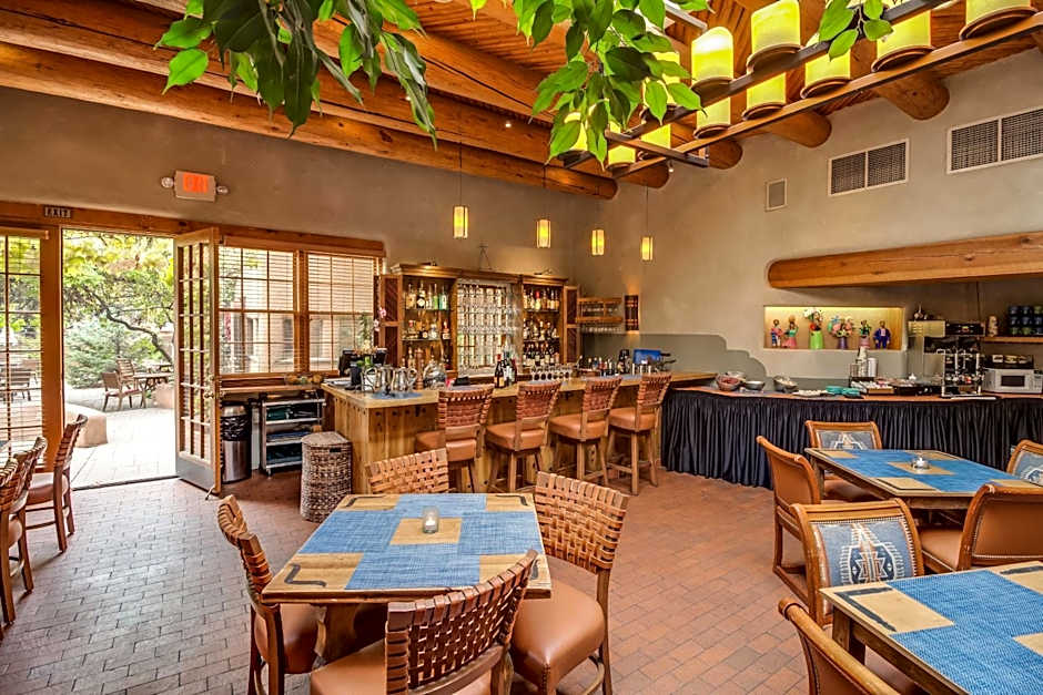 Inn on the Alameda