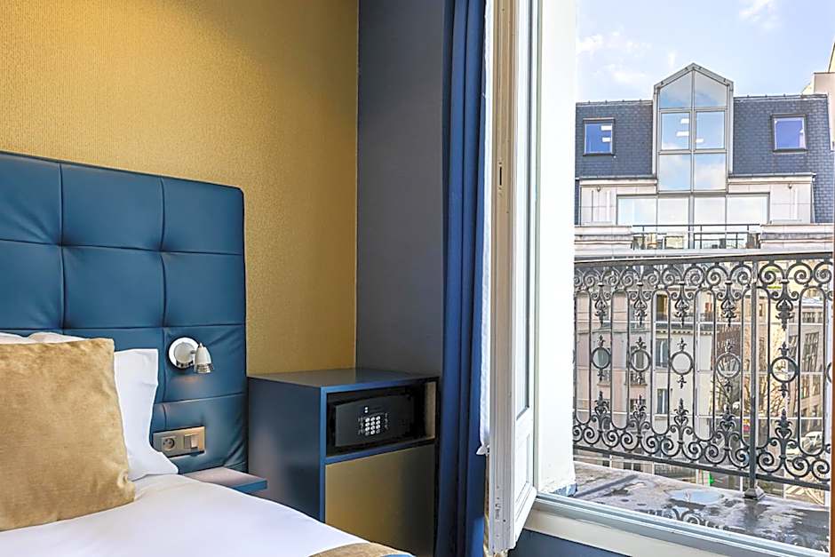 Trianon Gare De Lyon