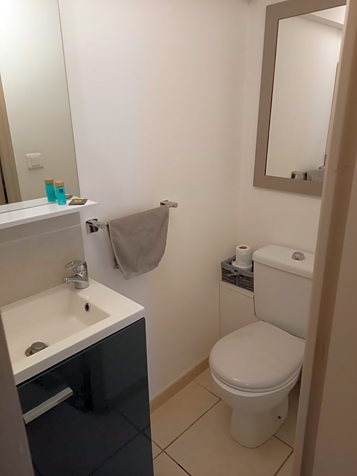 studio cosy à 10 minutes de Nîmes