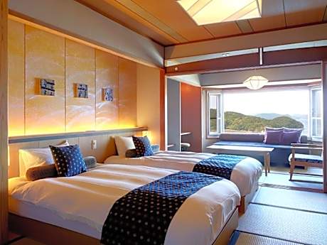 Suite with Open-Air Bath