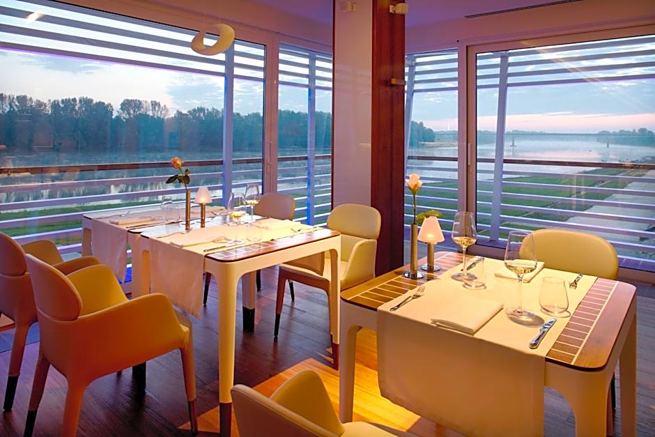 Hotel Navis