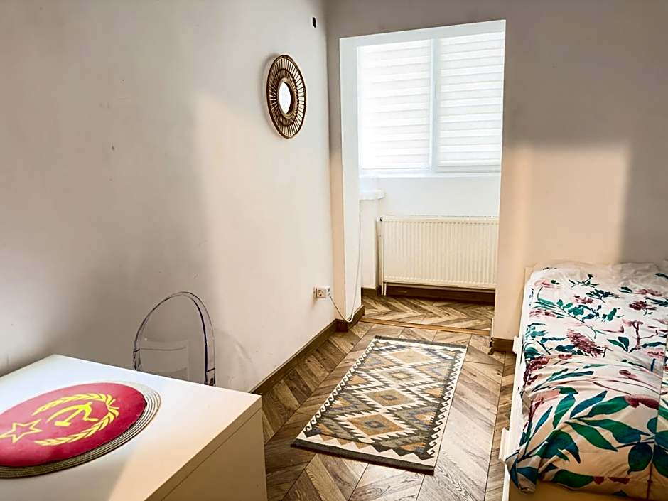 Private room at Ceausescu's place in Old City Unirii Square