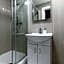 KVM - City Apartments - Contractors - Town Centre by KVM Stays
