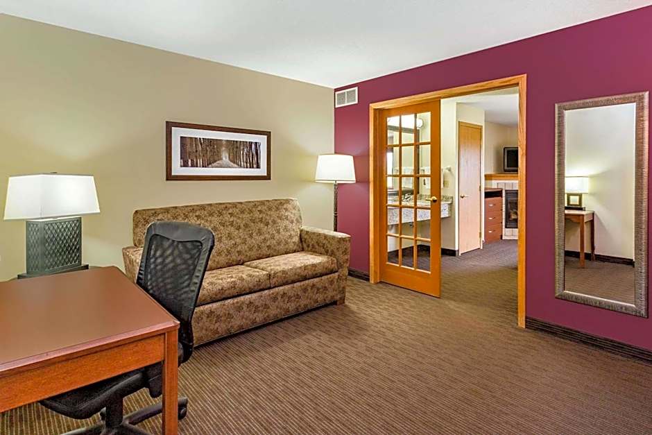 AmericInn by Wyndham Princeton MN