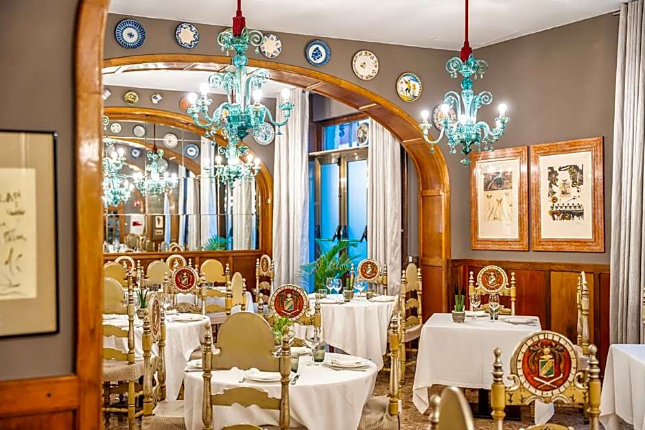 Duran Hotel & Restaurant