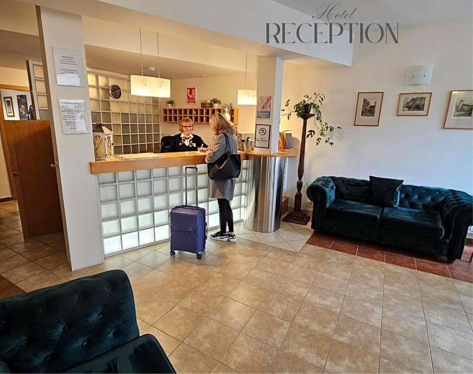Hotel Claris